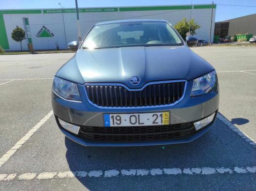 skoda-octavia-1-6-tdi-2014-diesel-1598cc