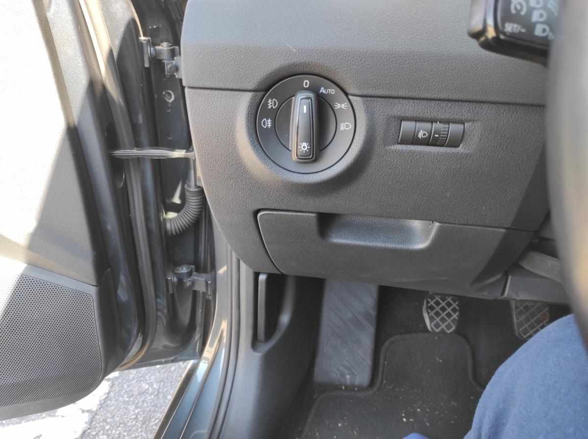 skoda-octavia-1-6-tdi-2014-diesel-1598cc