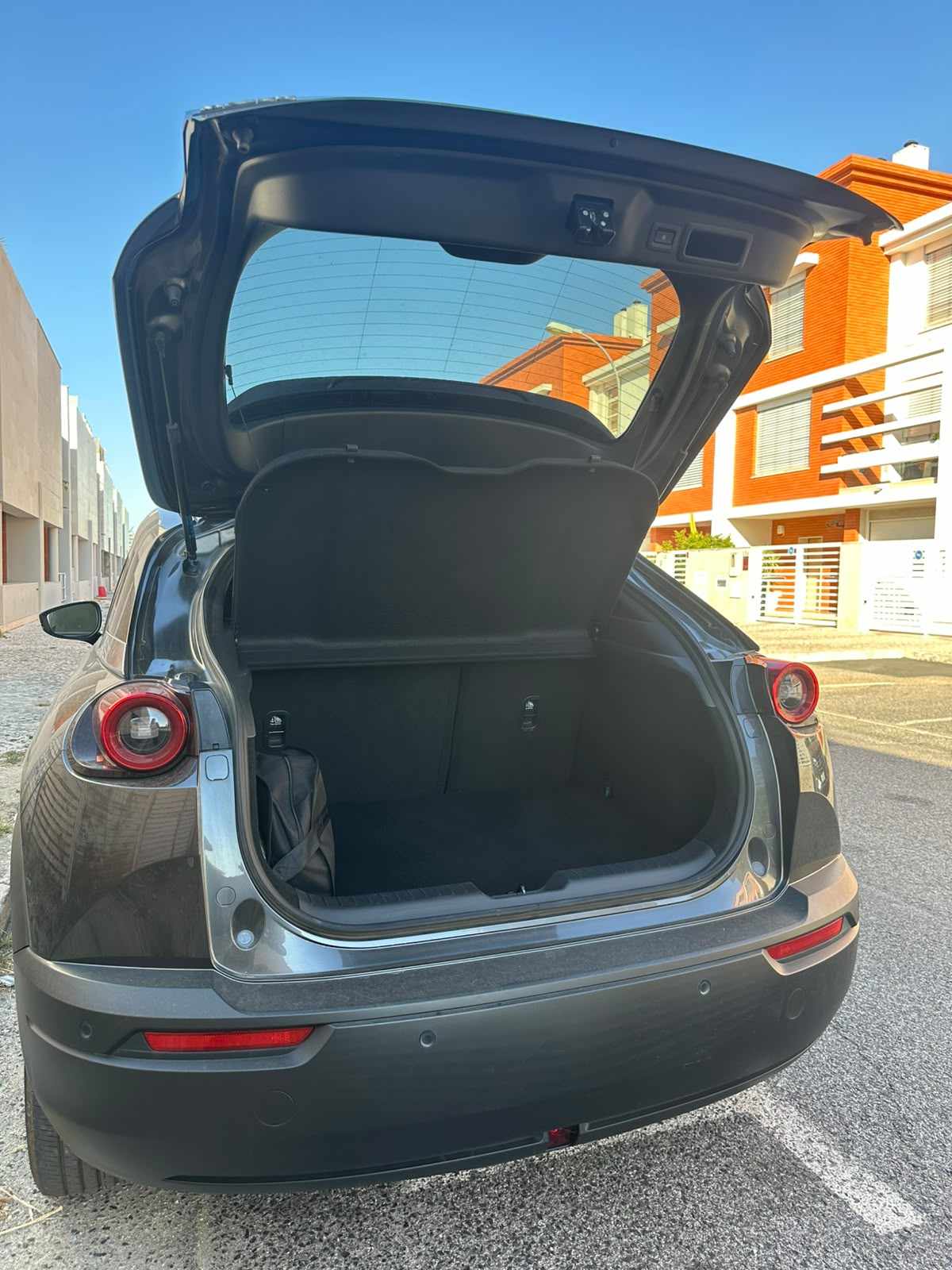 mazda-mx-30-35-5-kwh-e-skyactiv-2022-eletrico