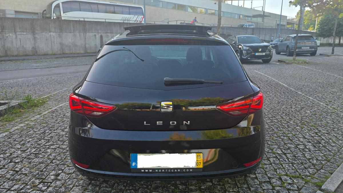 seat-leon-1-6-tdi-2019-diesel-1598cc