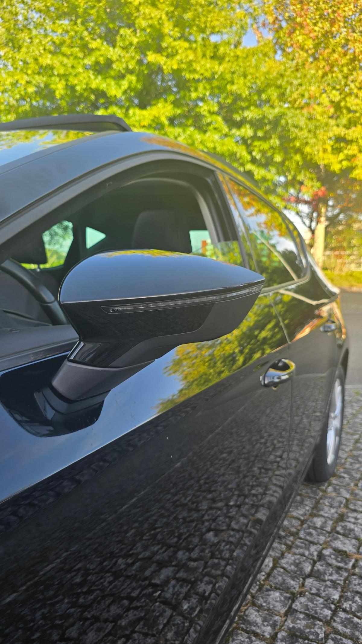 seat-leon-1-6-tdi-2019-diesel-1598cc
