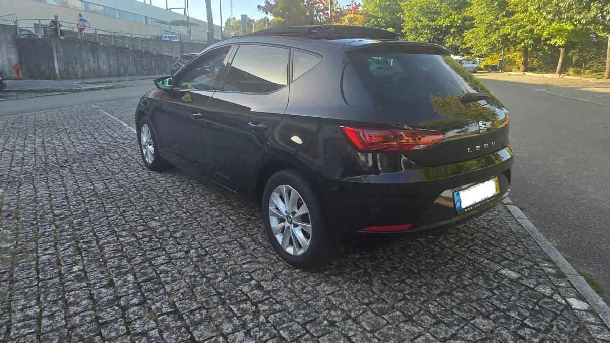 seat-leon-1-6-tdi-2019-diesel-1598cc
