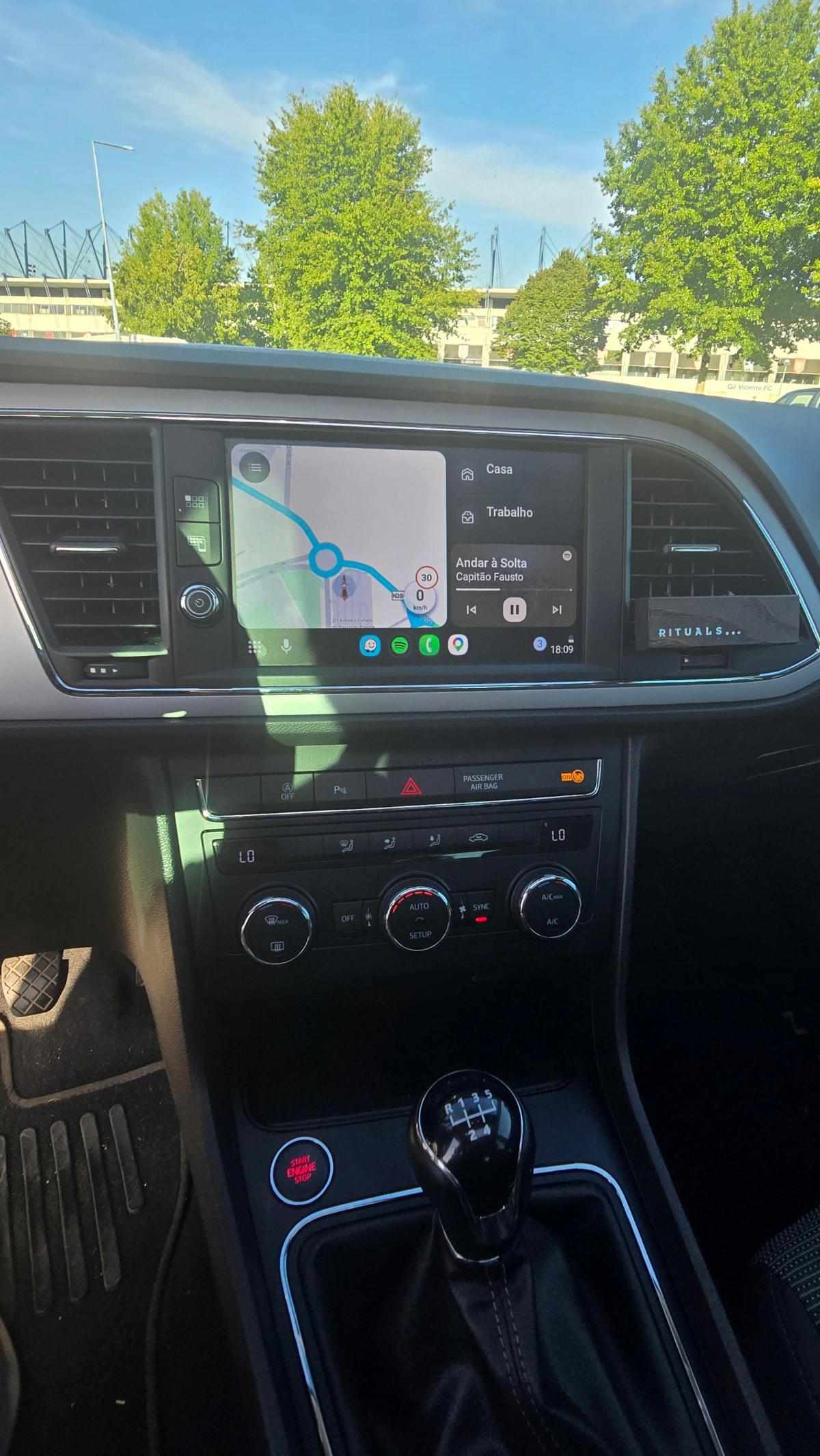 seat-leon-1-6-tdi-2019-diesel-1598cc