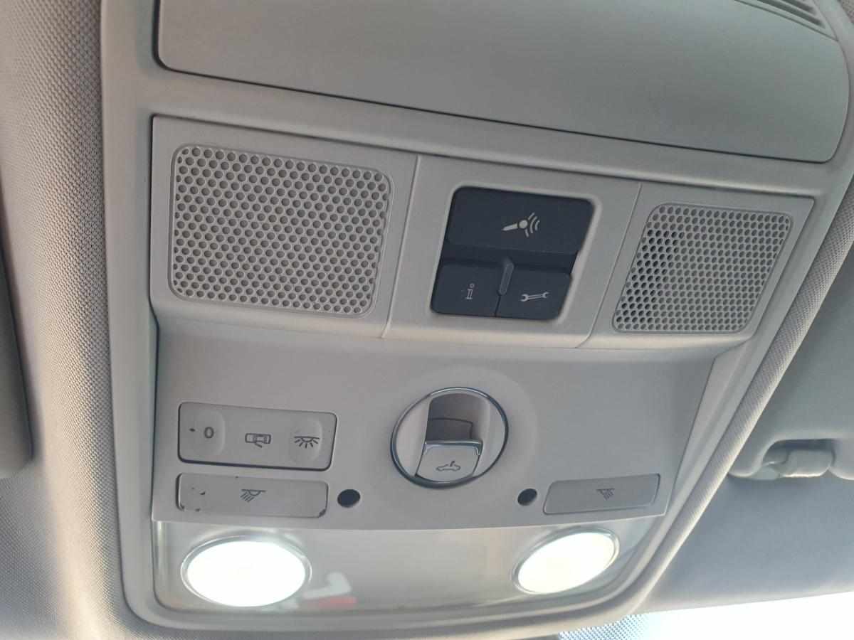 volkswagen-passat-2-0-tdi-2009-diesel-1968cc