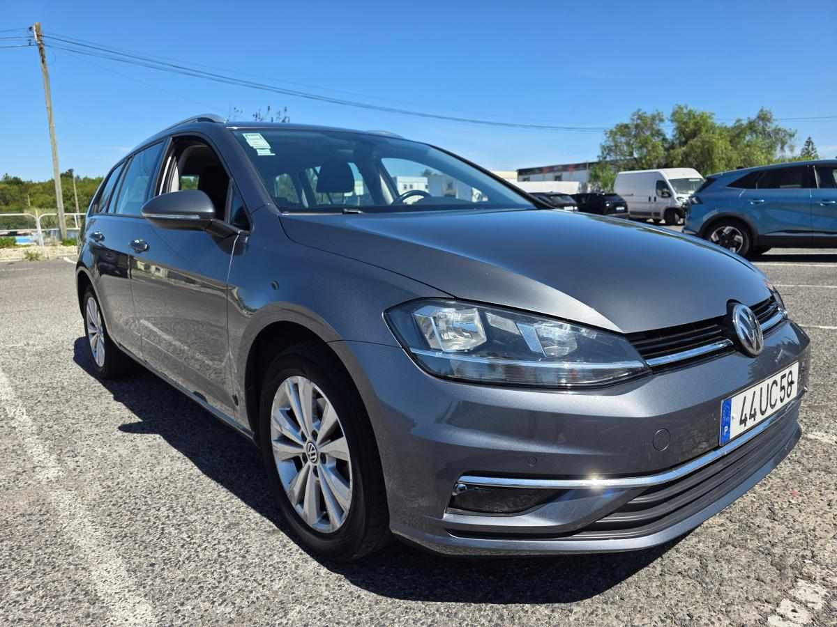 volkswagen-golf-1-6-tdi-bluemotion-2018-diesel-1598cc