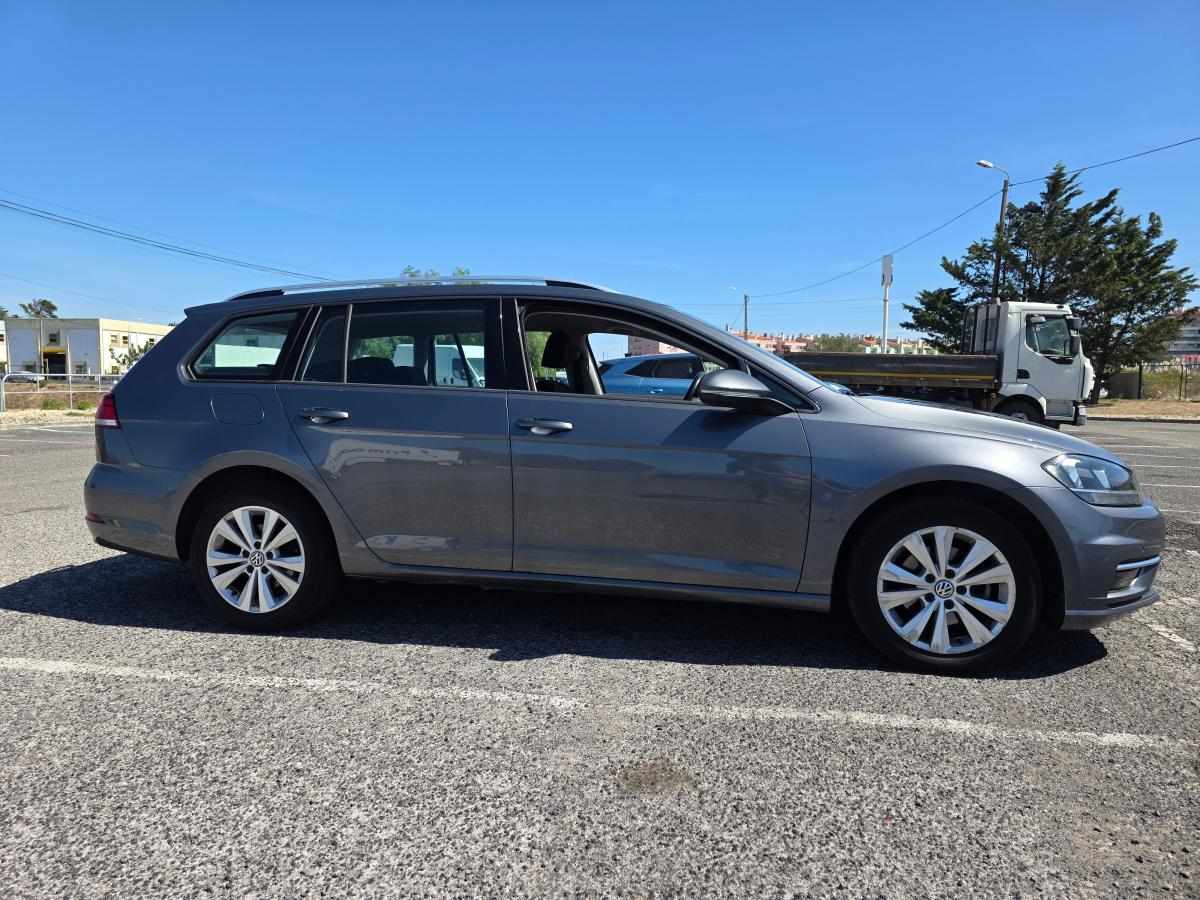 volkswagen-golf-1-6-tdi-bluemotion-2018-diesel-1598cc