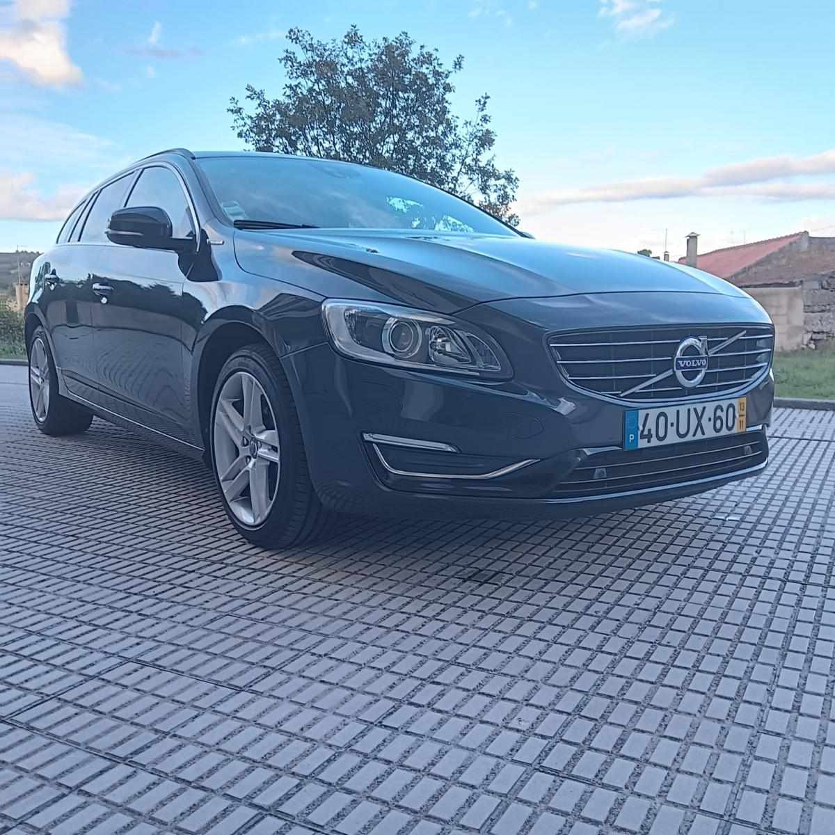 volvo-v60-polestar-d6-plug-in-hybrid-2-4-awd-2013-hibrido-a-diesel-2400cc