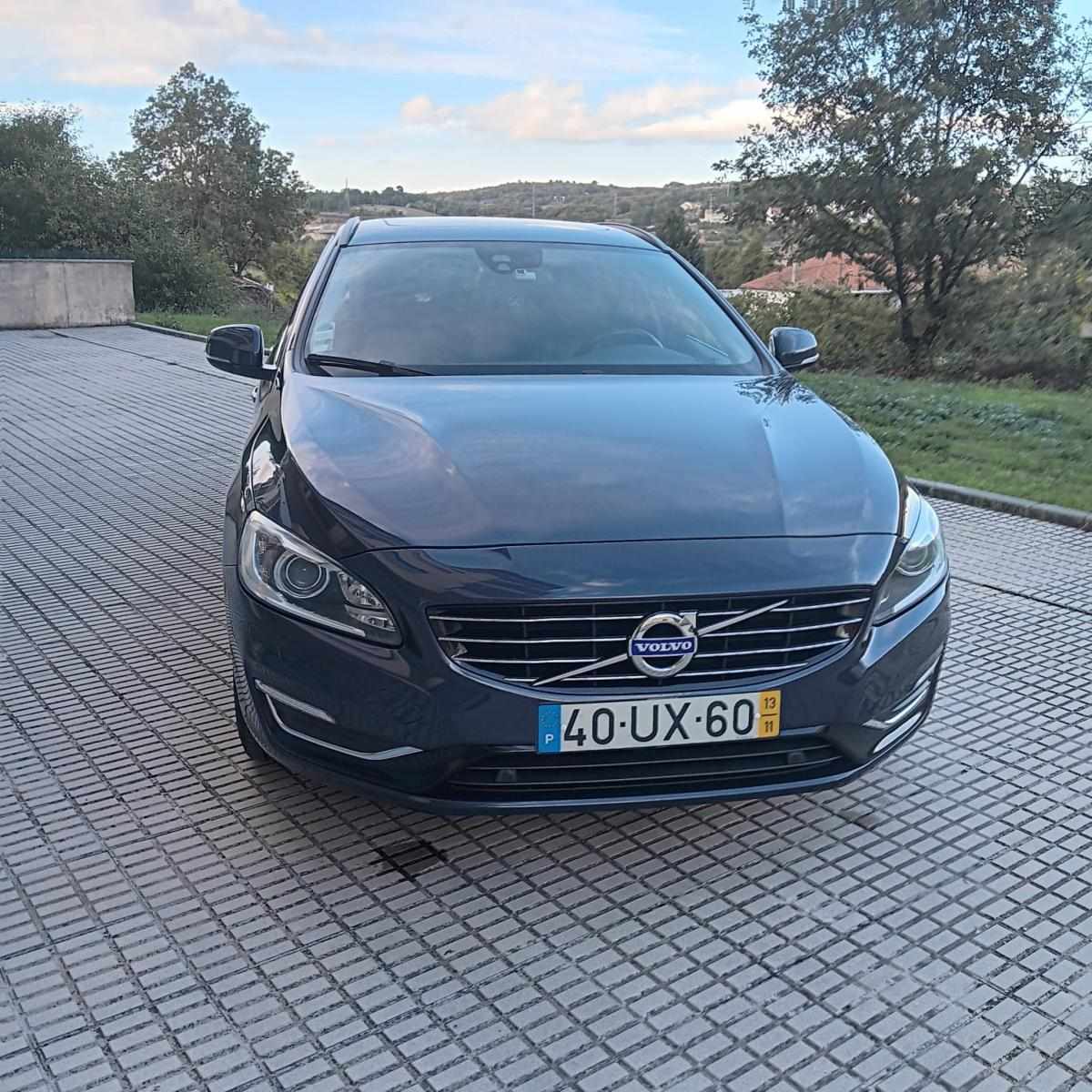 volvo-v60-polestar-d6-plug-in-hybrid-2-4-awd-2013-hibrido-a-diesel-2400cc