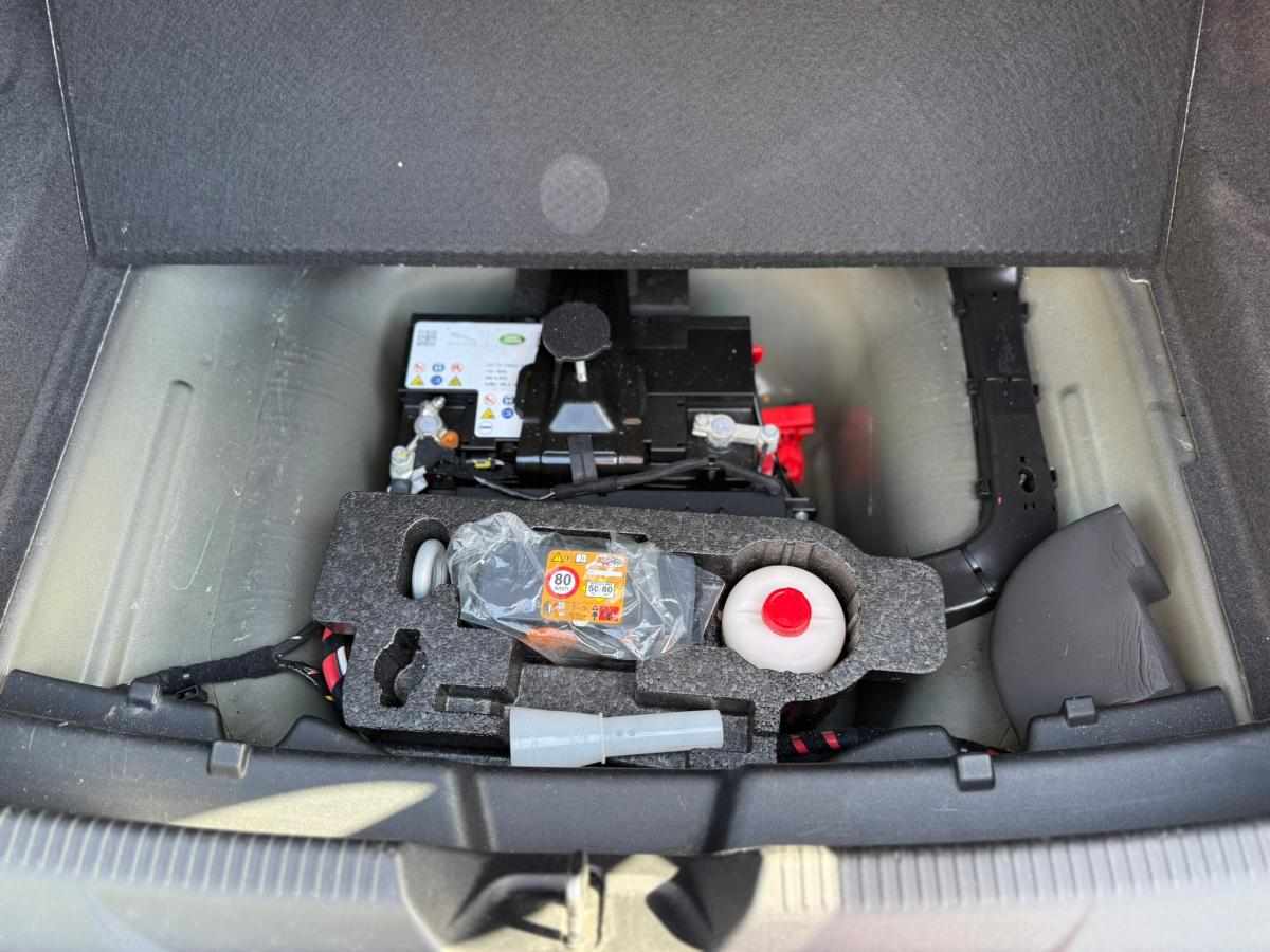 jaguar-xe-20d-2016-diesel-1999cc