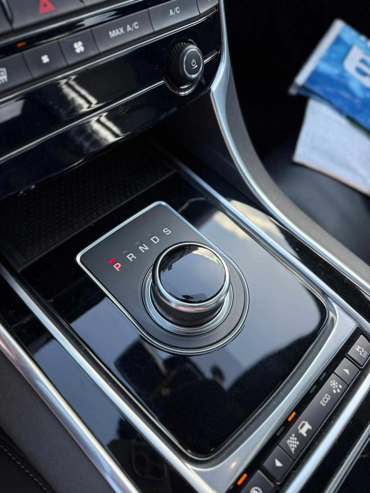 jaguar-xe-20d-2016-diesel-1999cc