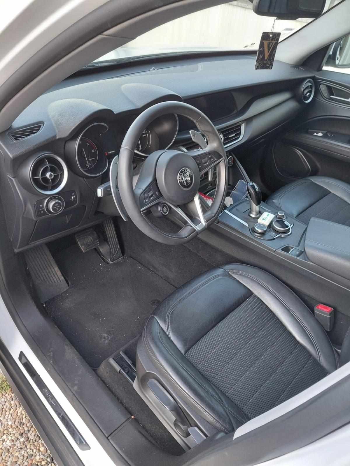 alfa-romeo-stelvio-2-2-jtdm-2017-diesel-2184cc