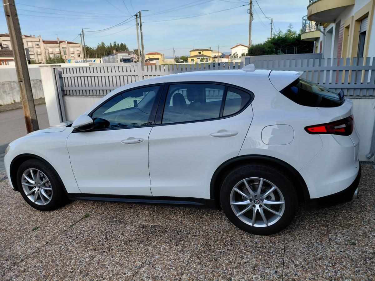 alfa-romeo-stelvio-2-2-jtdm-2017-diesel-2184cc