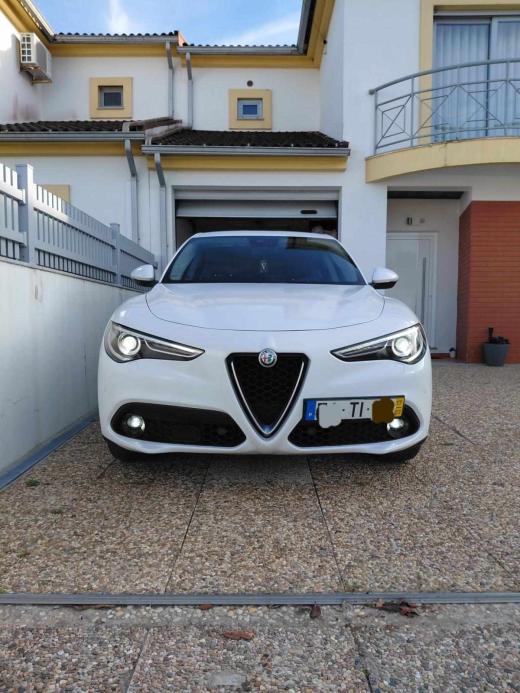 alfa-romeo-stelvio-2-2-jtdm-2017-diesel-2184cc