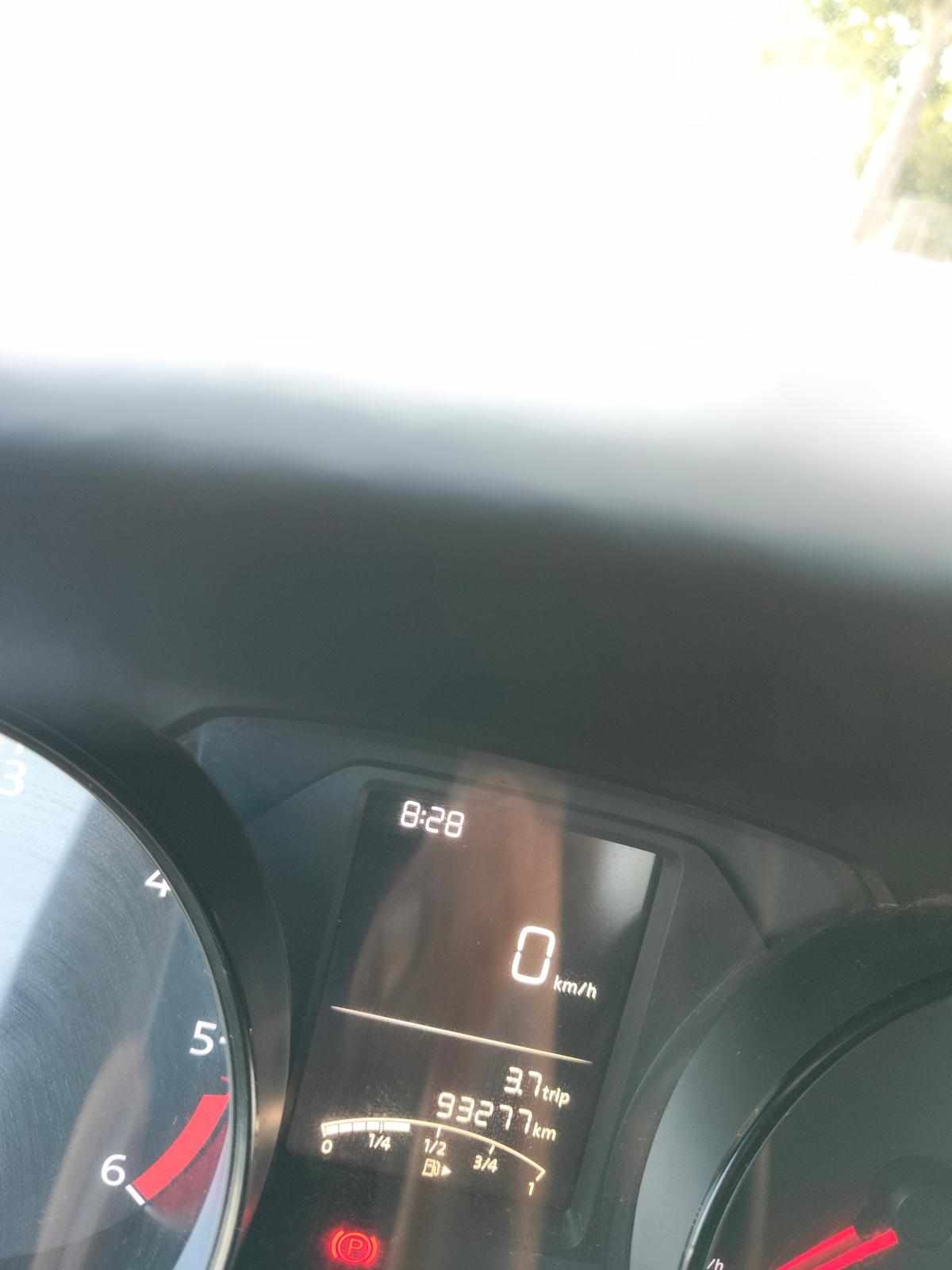 volkswagen-polo-1-4-tdi-2014-diesel-1422cc