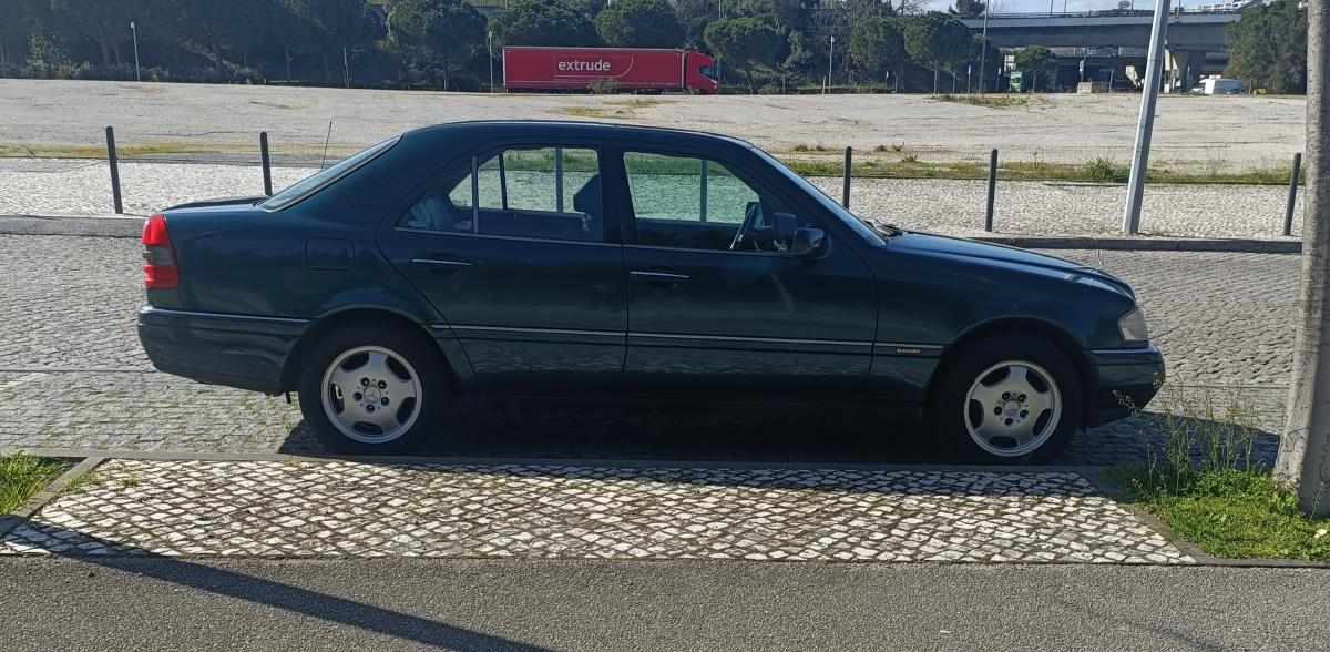 mercedes-benz-classe-c-c-220-diesel-1995-diesel-2155cc