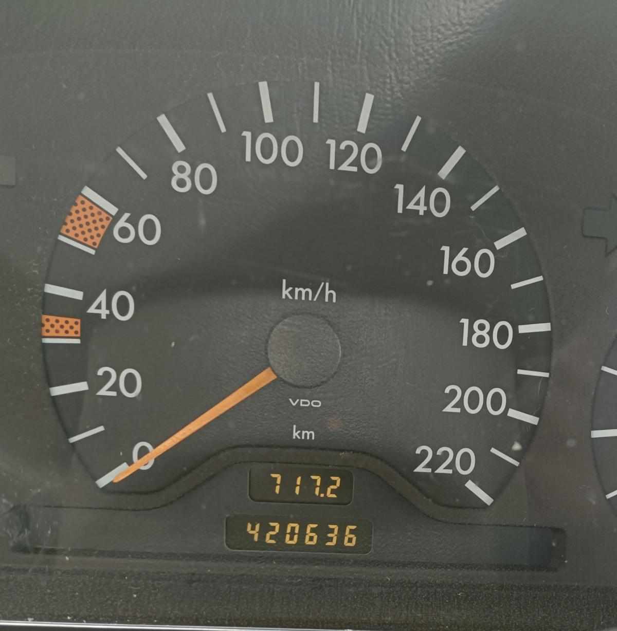 mercedes-benz-classe-c-c-220-diesel-1995-diesel-2155cc