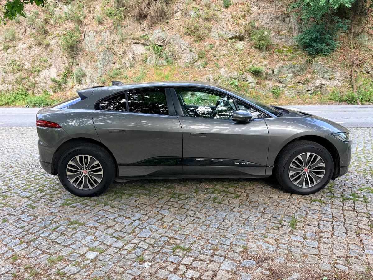 jaguar-i-pace-ev400-awd-2019-eletrico