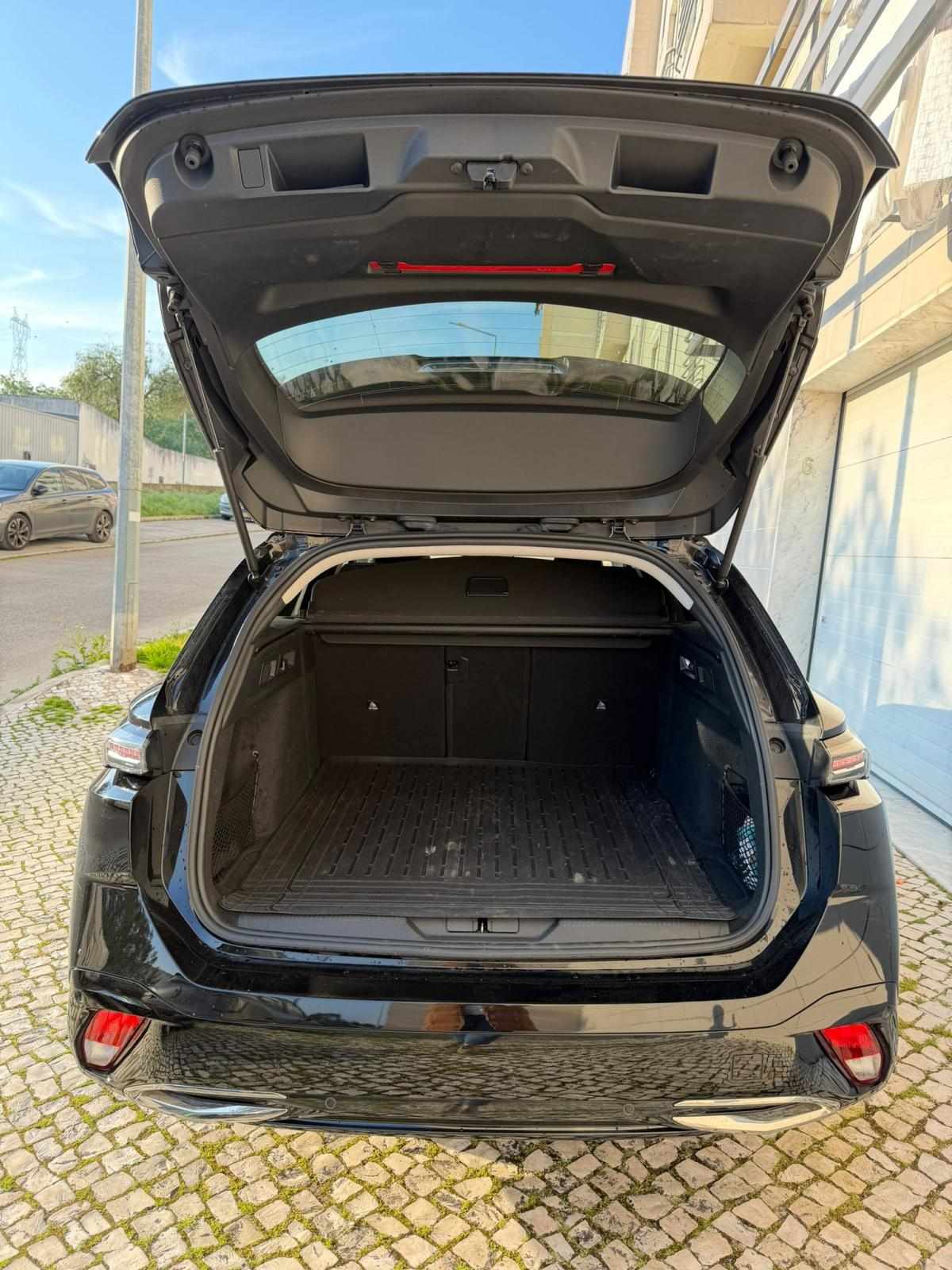 peugeot-308-1-2-e-thp-2023-gasolina-1199cc