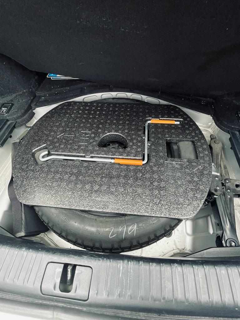 lexus-is-220d-2010-diesel-2231cc