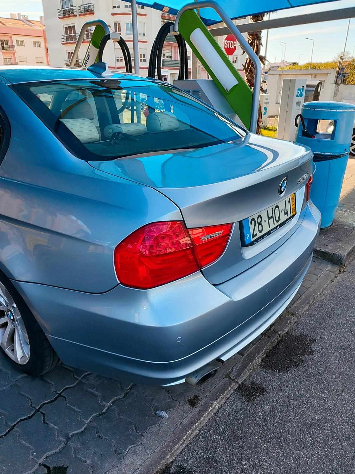 bmw-serie-3-320d-2009-diesel-1995cc