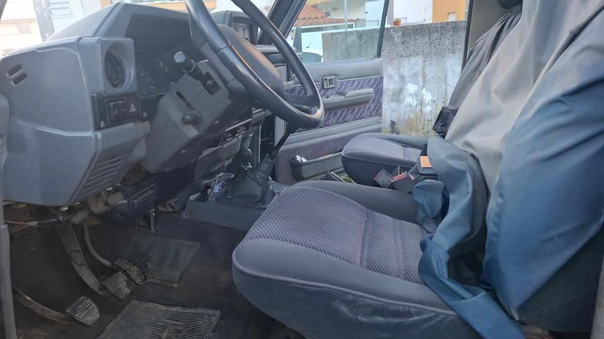 toyota-land-cruiser-2982-cc-1994-diesel-2982cc