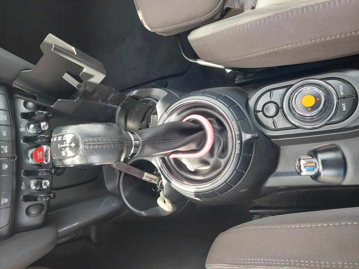 mini-hatch-d-1-5-2015-diesel-1496cc