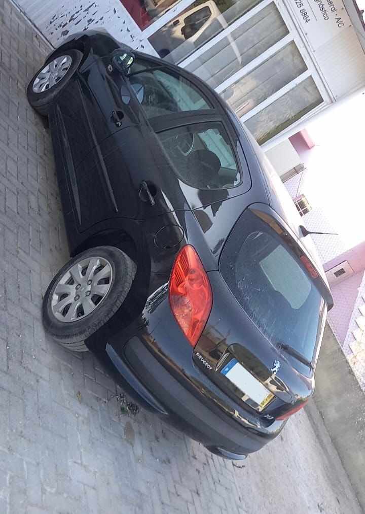 peugeot-207-1-4-hdi-2008-diesel-1398cc