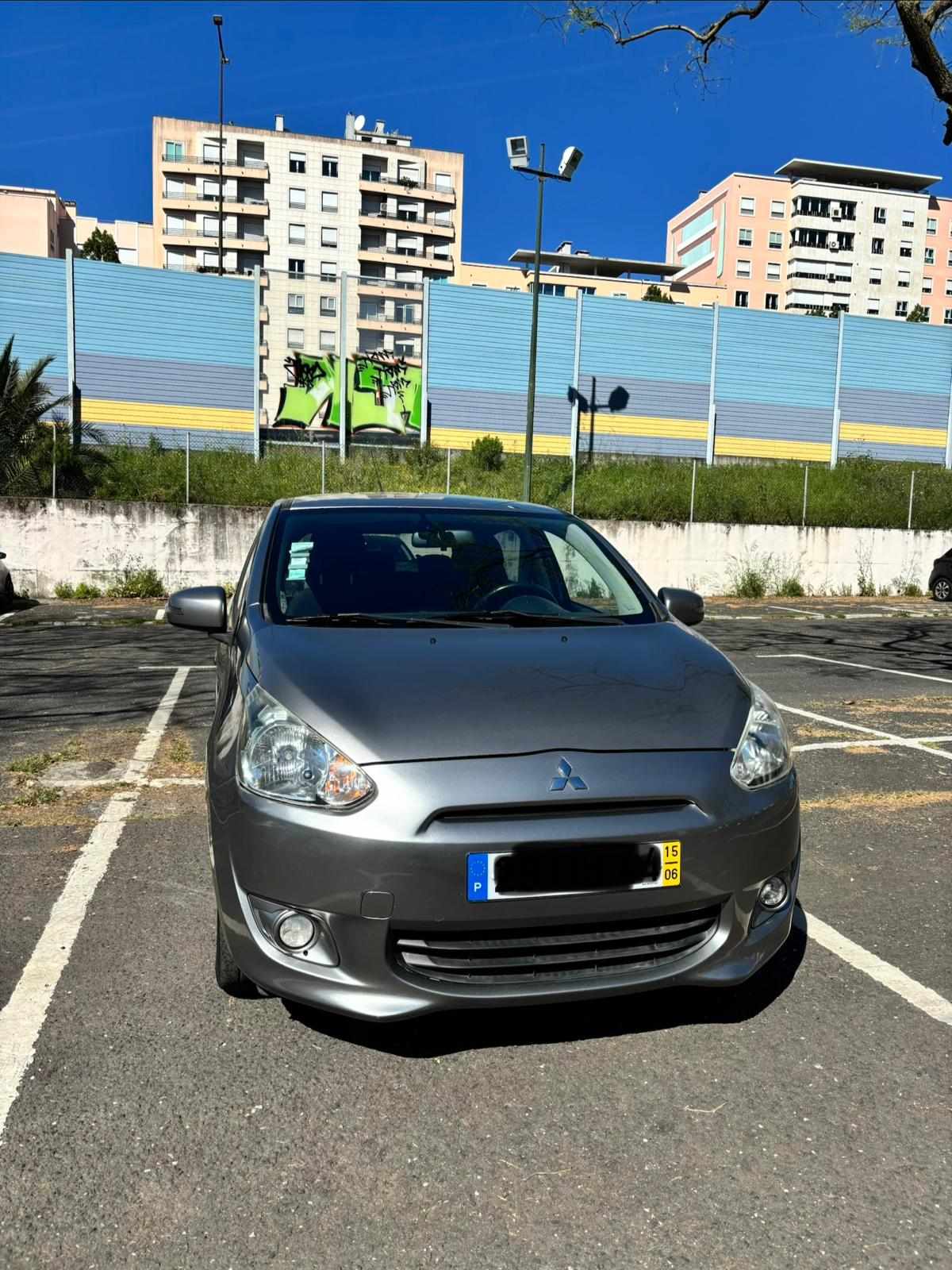 mitsubishi-space-star-1-2-2015-gasolina-1193cc