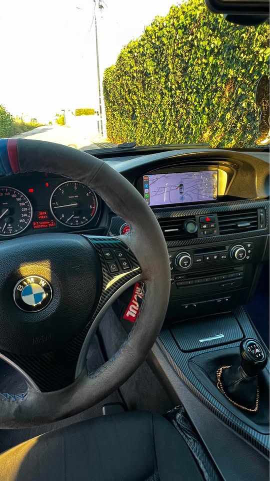 bmw-serie-3-318d-2009-diesel-1995cc