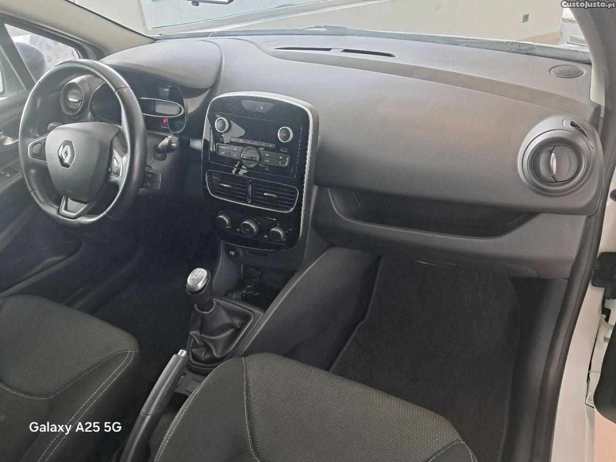 renault-clio-1-5-75cv-2018-diesel-1461cc