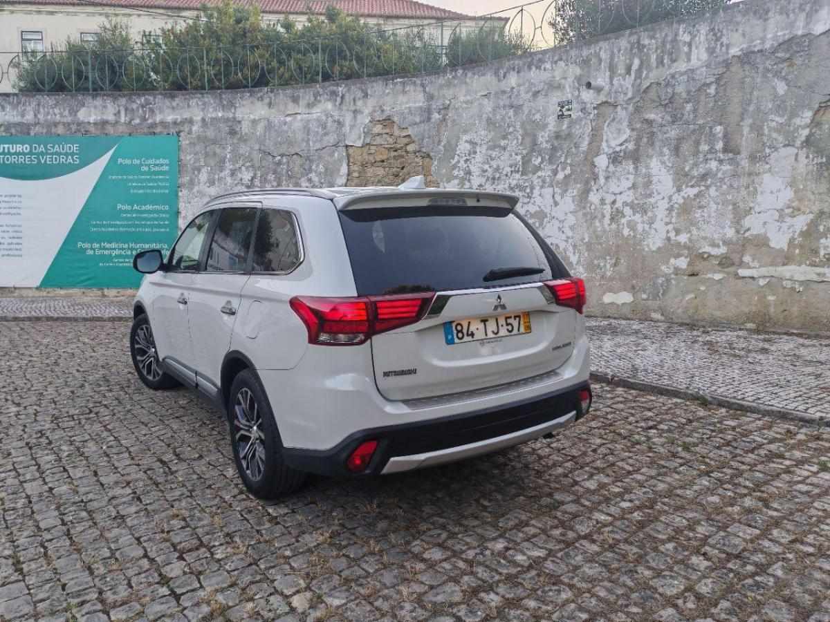 mitsubishi-outlander-2-3-150cv-2017-diesel-2268cc