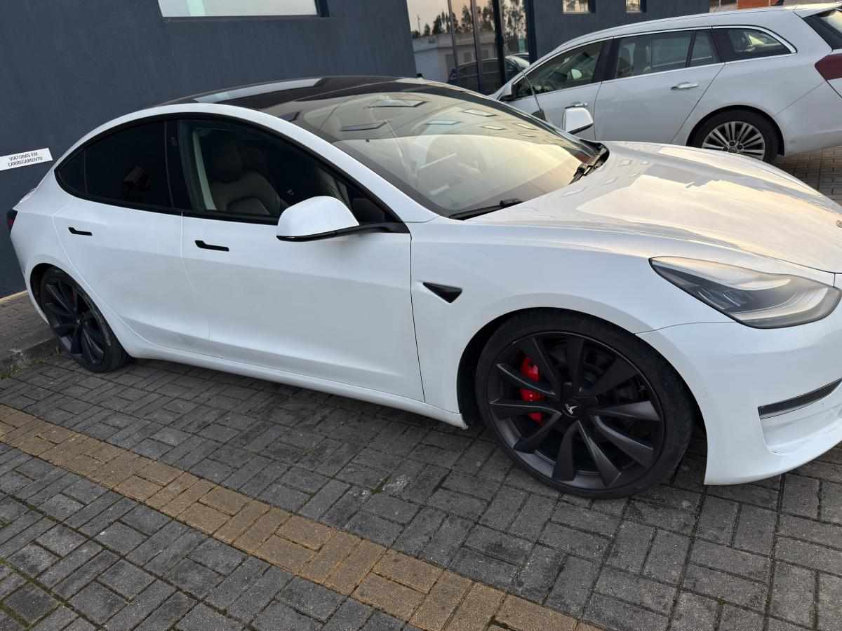 tesla-model-3-performance-2019-eletrico