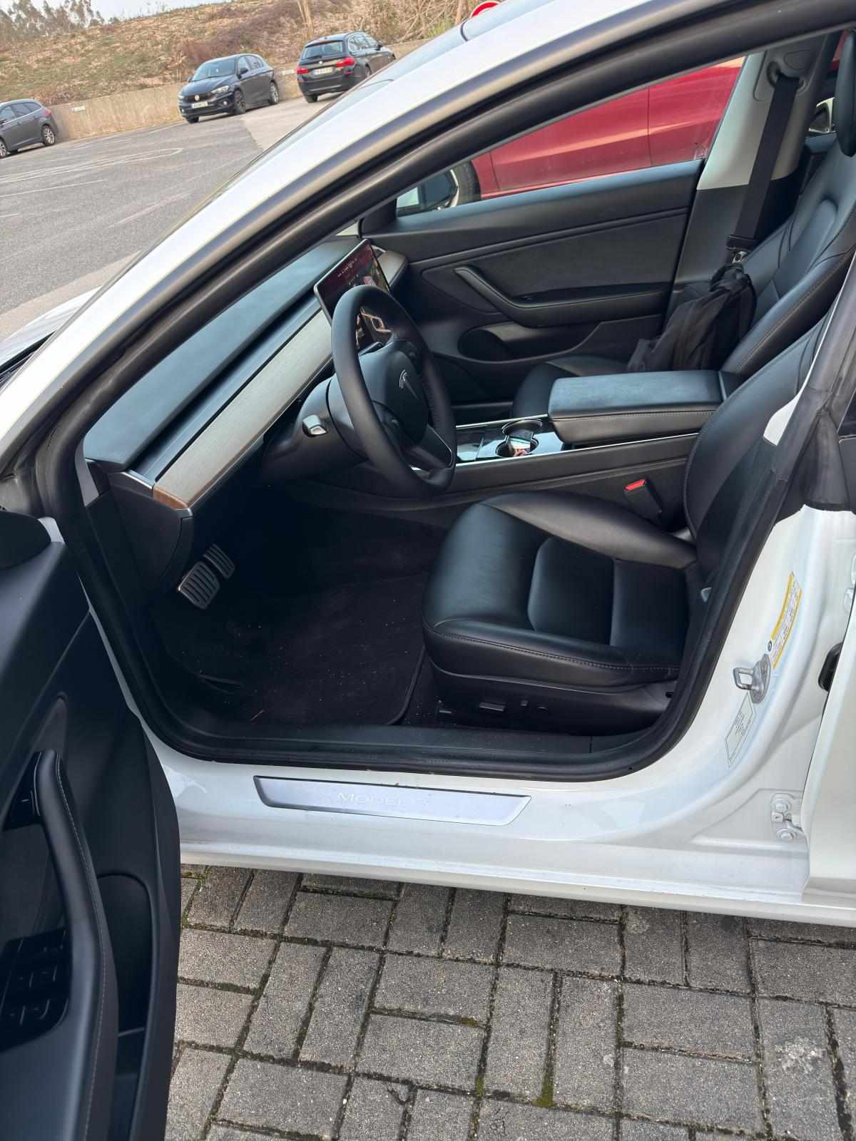 tesla-model-3-performance-2019-eletrico