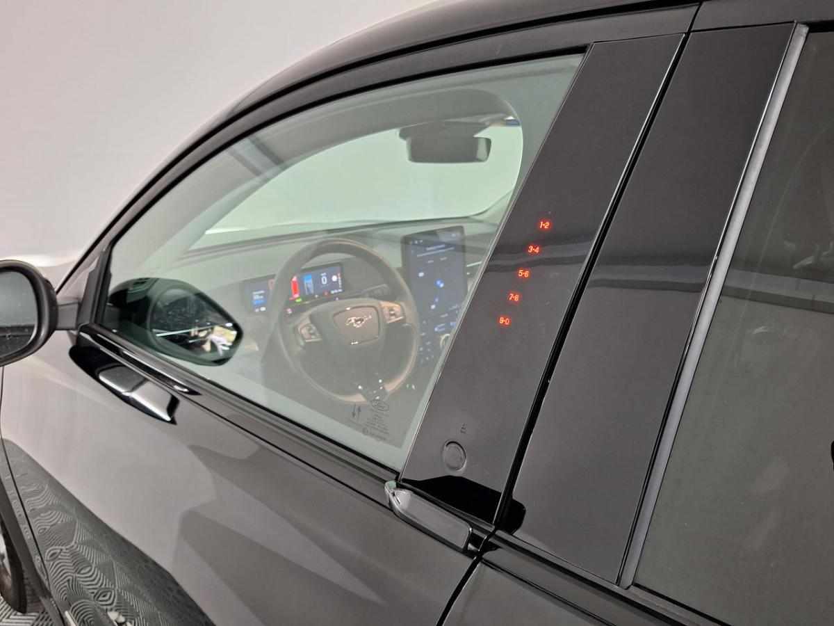 ford-mustang-mach-e-standard-range-2023-eletrico