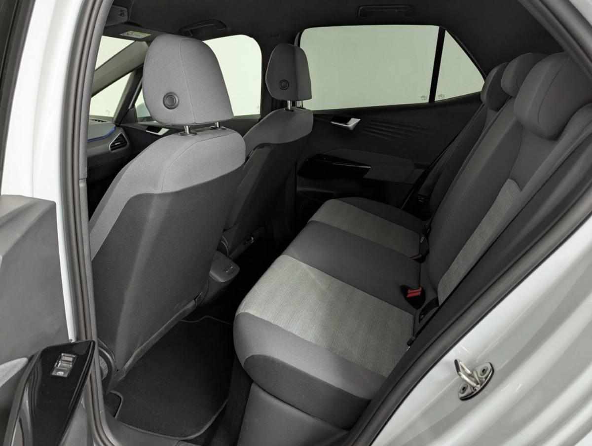 volkswagen-id-3-pro-performance-58-kwh-2023-eletrico