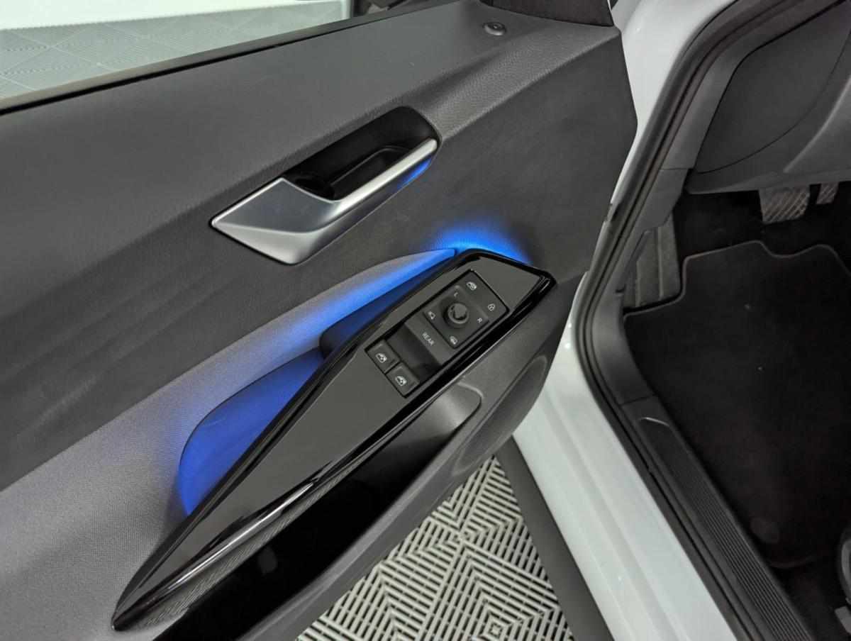 volkswagen-id-3-pro-performance-58-kwh-2023-eletrico