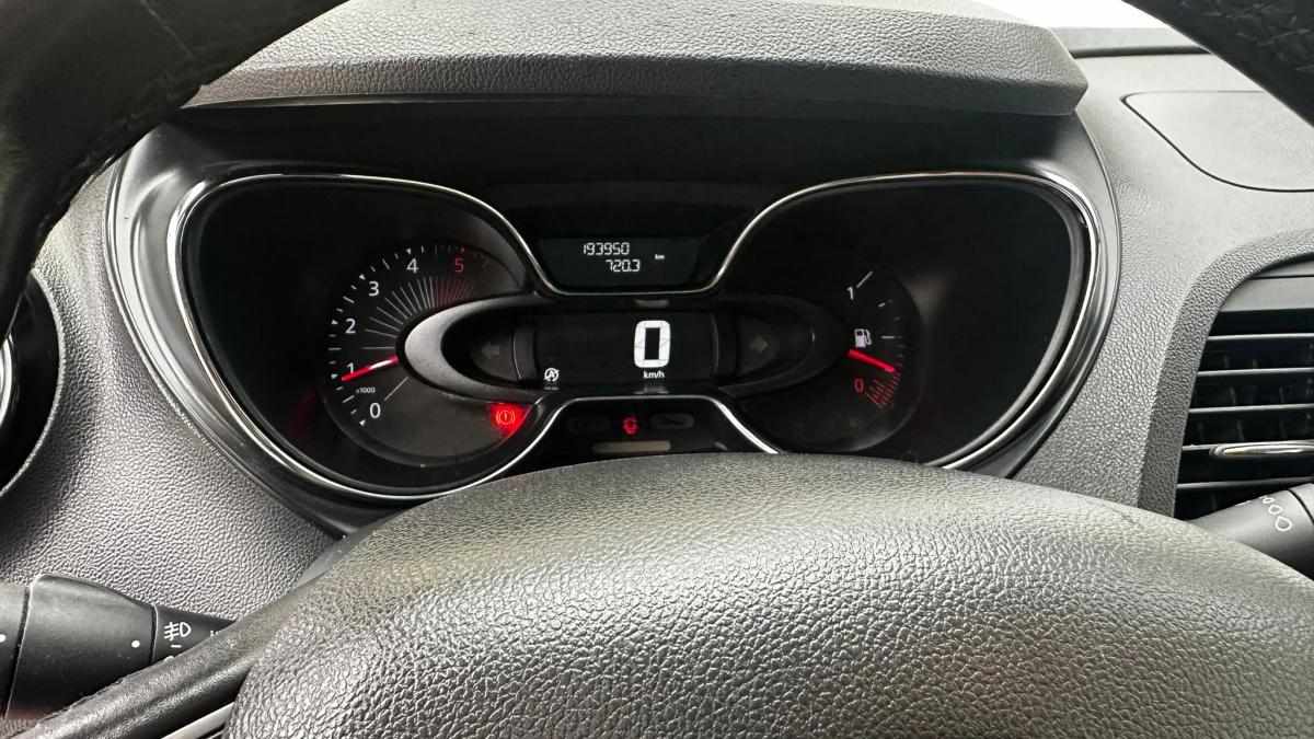 renault-captur-1-5-dci-2017-diesel-1461cc