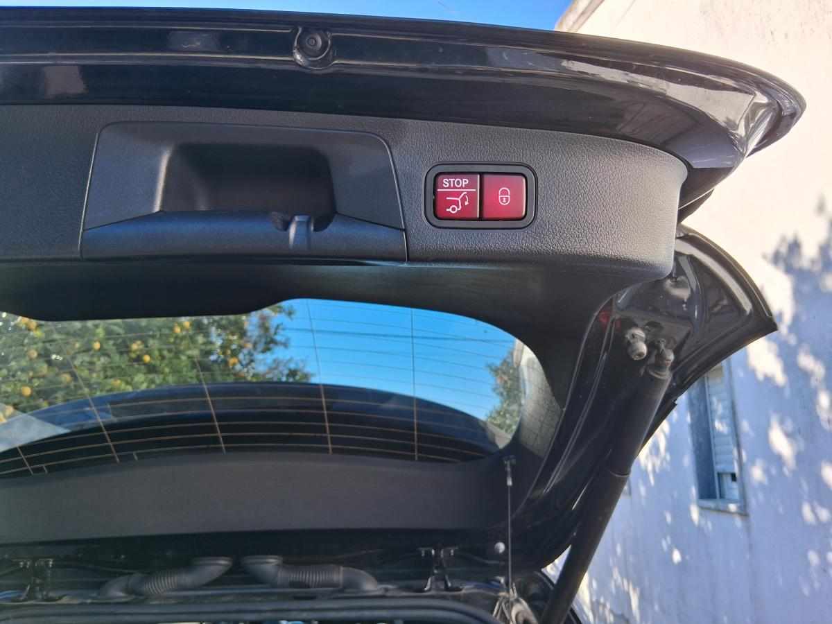 mercedes-benz-gla-250-e-2022-gasolina-1332cc