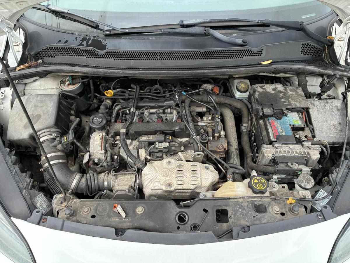 opel-corsa-1-2-cdti-2016-diesel-1248cc