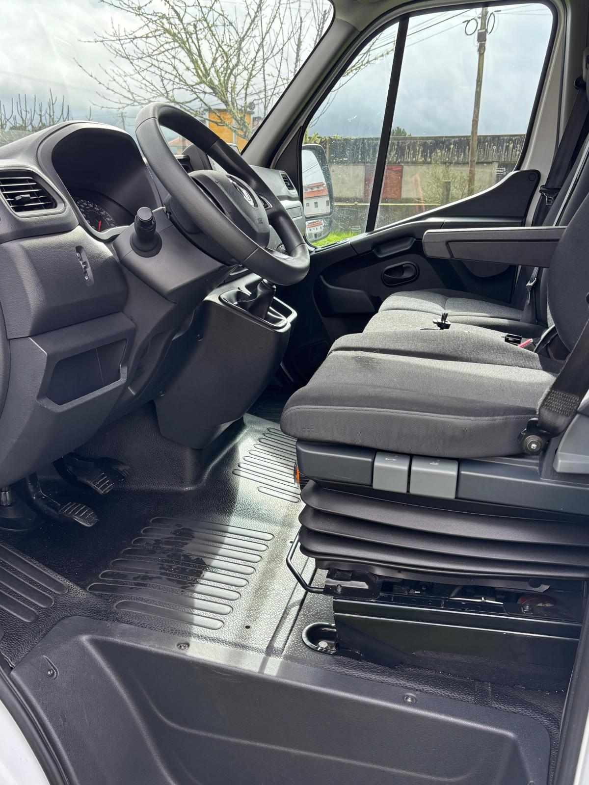 renault-master-2-3-dci-2022-diesel-2298cc
