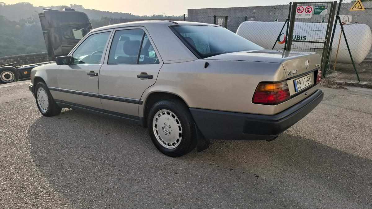mercedes-benz-classe-e-e-300-d-1987-diesel-2996cc