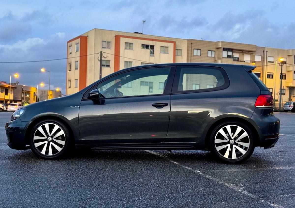 volkswagen-golf-2-0-tdi-2012-diesel-1968cc