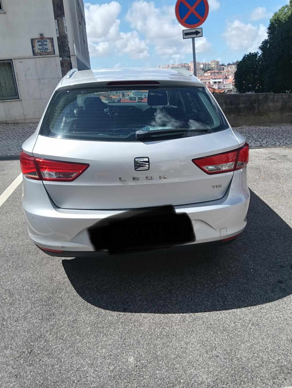 seat-leon-1-6-tdi-ecomotive-2014-diesel-1598cc