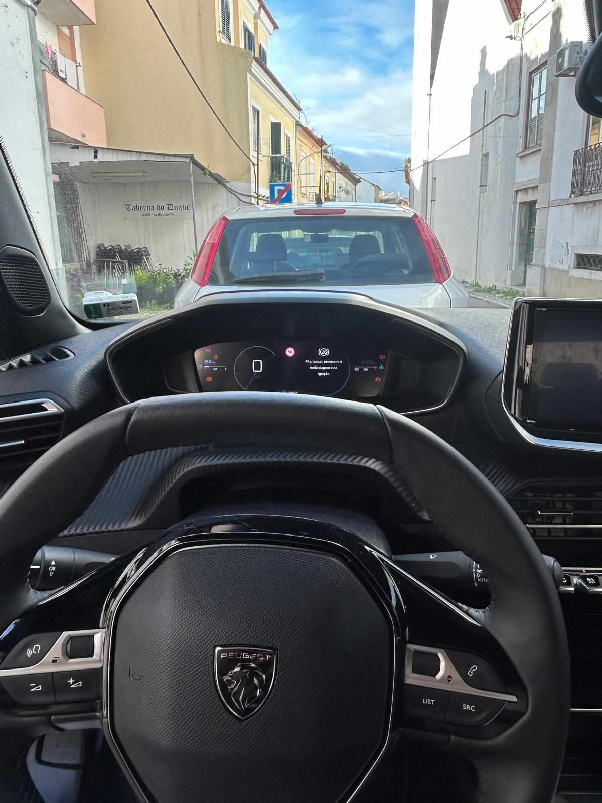 peugeot-2008-1-2-puretech-2025-gasolina-1199cc