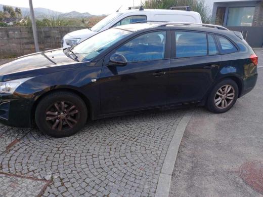 chevrolet-cruze-1-7-td-vcdi-awd-2012-diesel-1686cc
