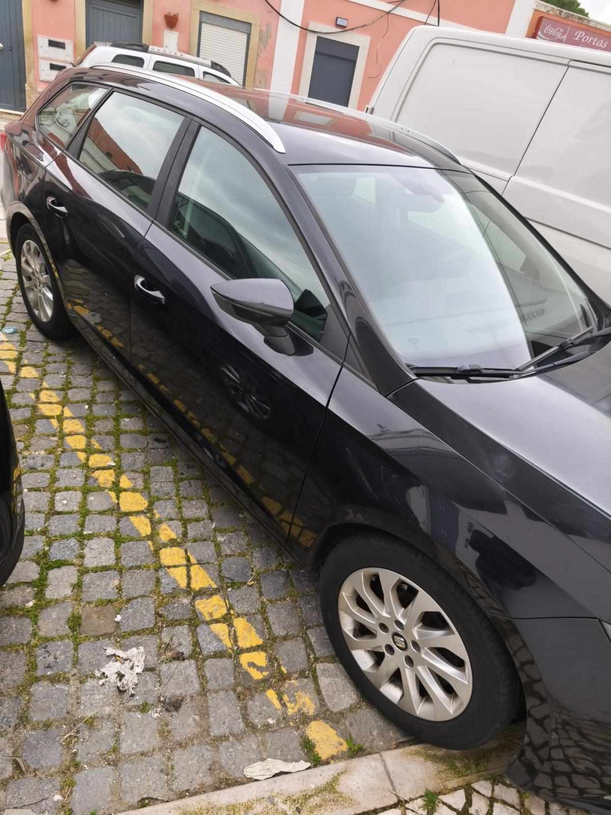 seat-leon-1-6-tdi-ecomotive-2016-diesel-1598cc