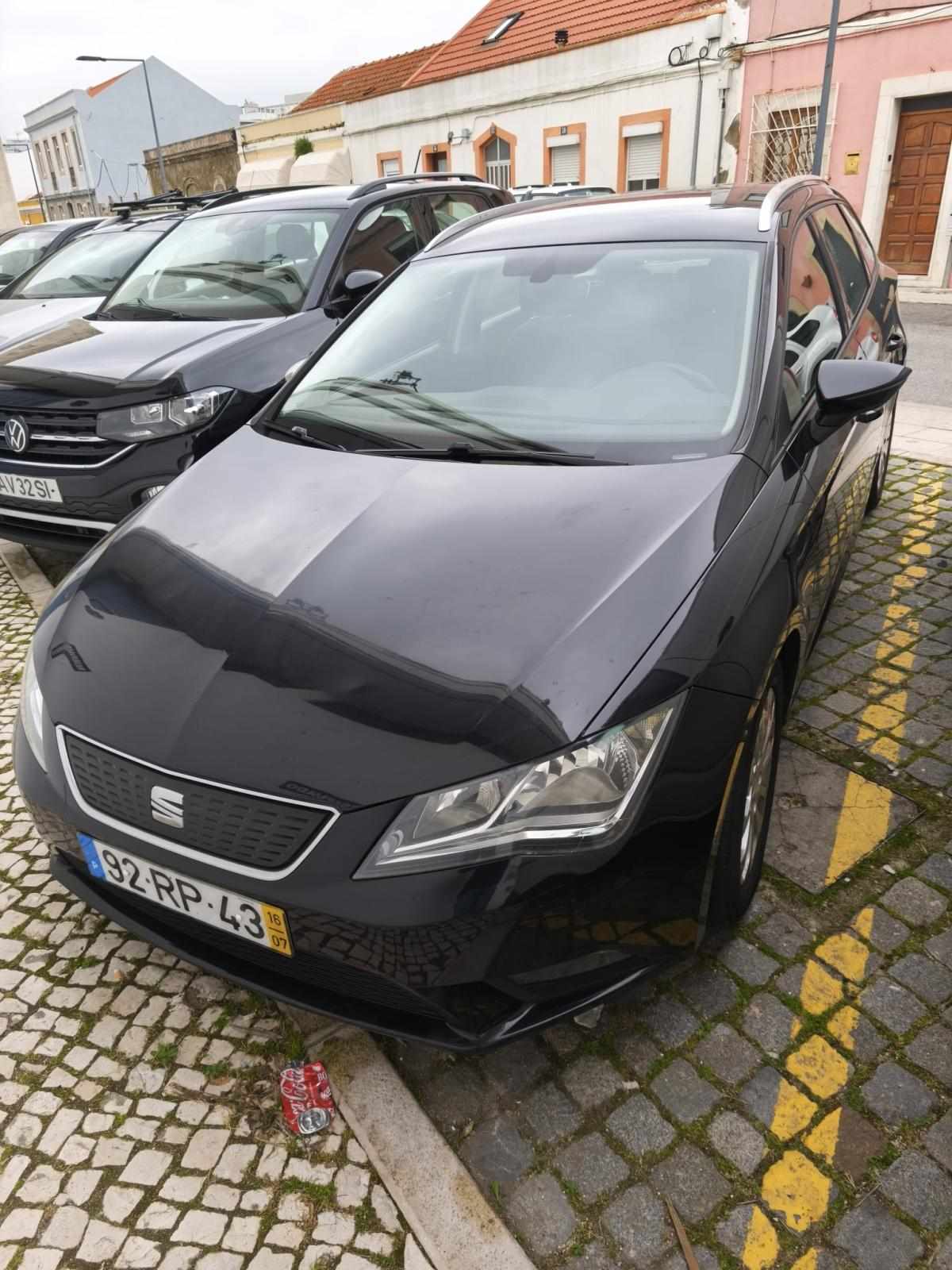seat-leon-1-6-tdi-ecomotive-2016-diesel-1598cc