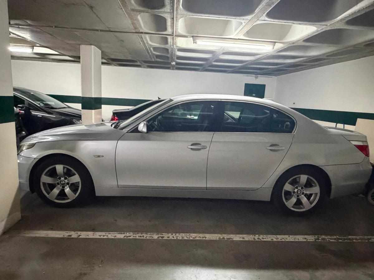 bmw-serie-5-520i-2003-gasolina-2171cc