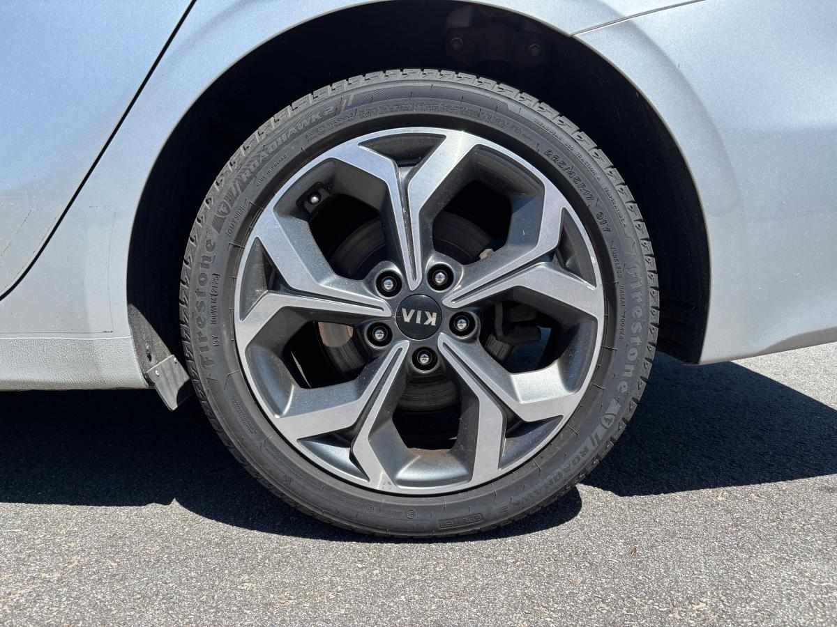 kia-ceed-1-6-crdi-2021-diesel-1598cc