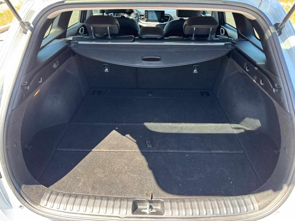 kia-ceed-1-6-crdi-2021-diesel-1598cc